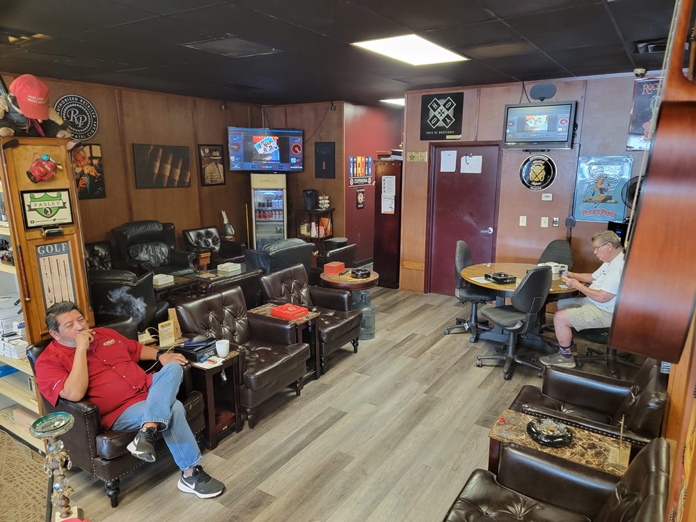 south-cigar-lounge-02